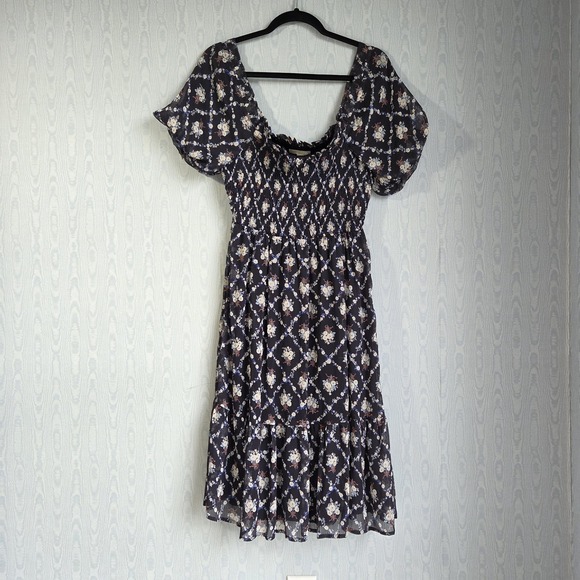 LC Lauren Conrad Dresses & Skirts - Lauren Conrad Small Midi Dress Smocked Navy Floral Puff Sleeve Cottage Delicate